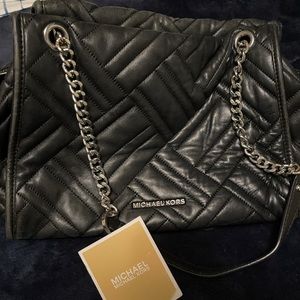 Michael kors quilt stitch purse
